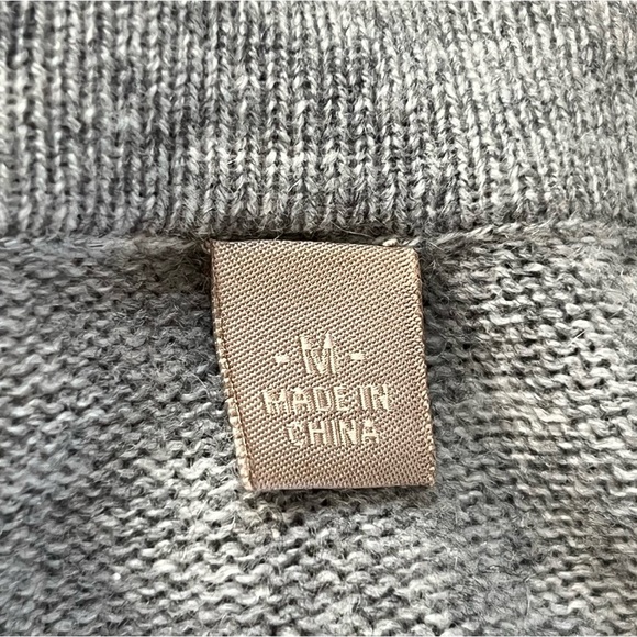 Cashmere Addiction Grey 100% Cashmere Button Up Cardigan - Size M (EUC) - Picture 7 of 9